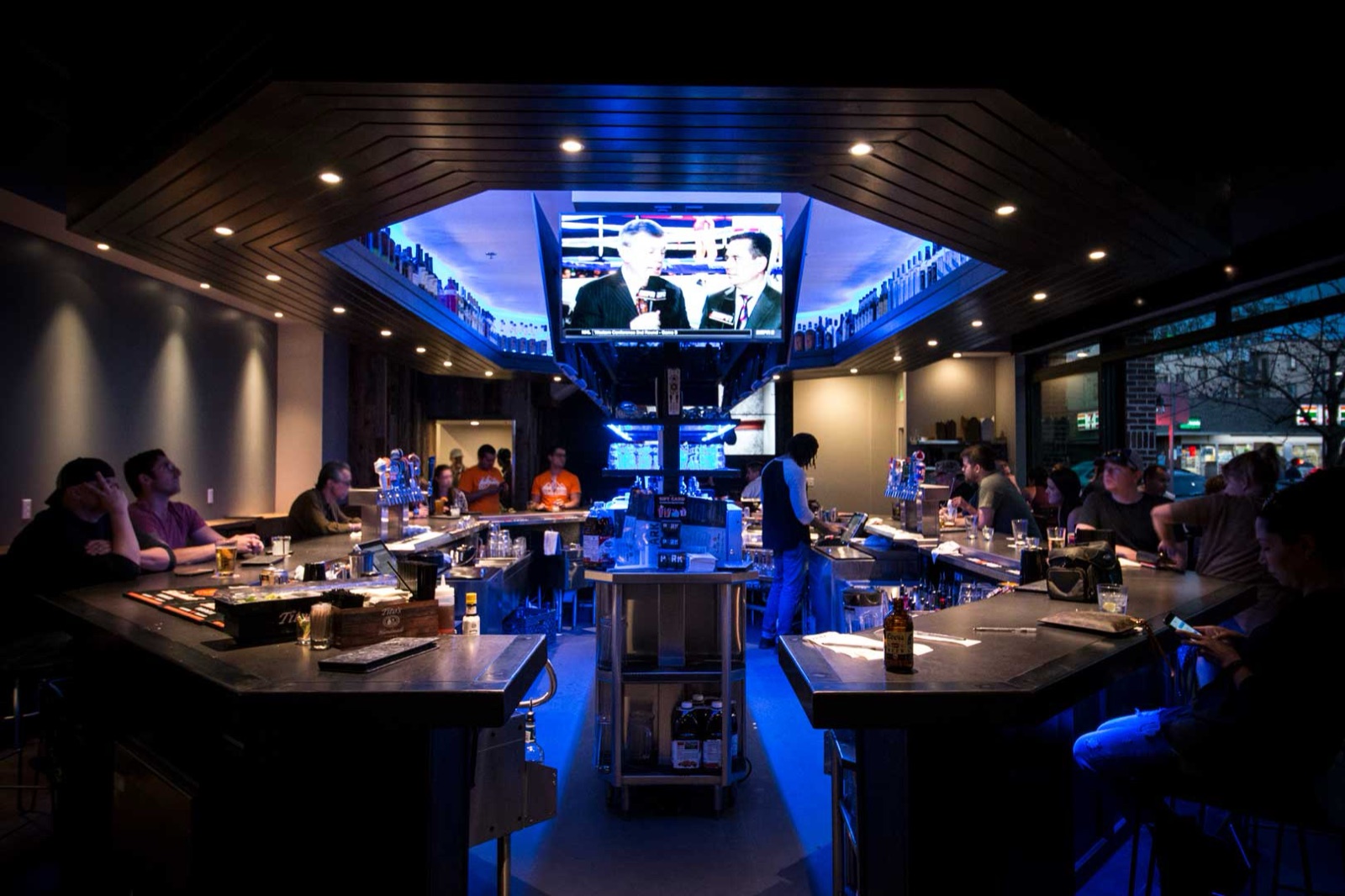 Park Tavern restaurant and rooftop bar, Denver